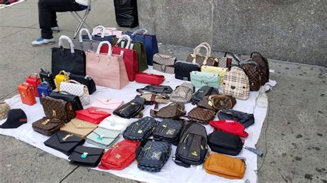 fake bags canal street|new york street vendors handbags.